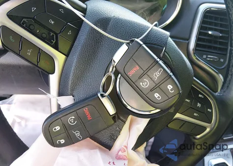 2018 Jeep Grand Cherokee Altitude 4X4 из США, поврежденный, VIN 1C4RJFAG1JC120747